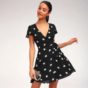 Star Struck Love Black Star Print Wrap Dress Size Small